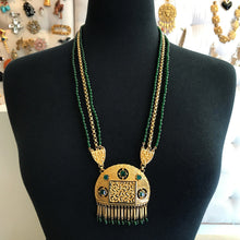 Load image into Gallery viewer, Lucien Piccard Signed Gold Plated Mogul Style Necklace with Emerald Green Glass Beads c. 1970