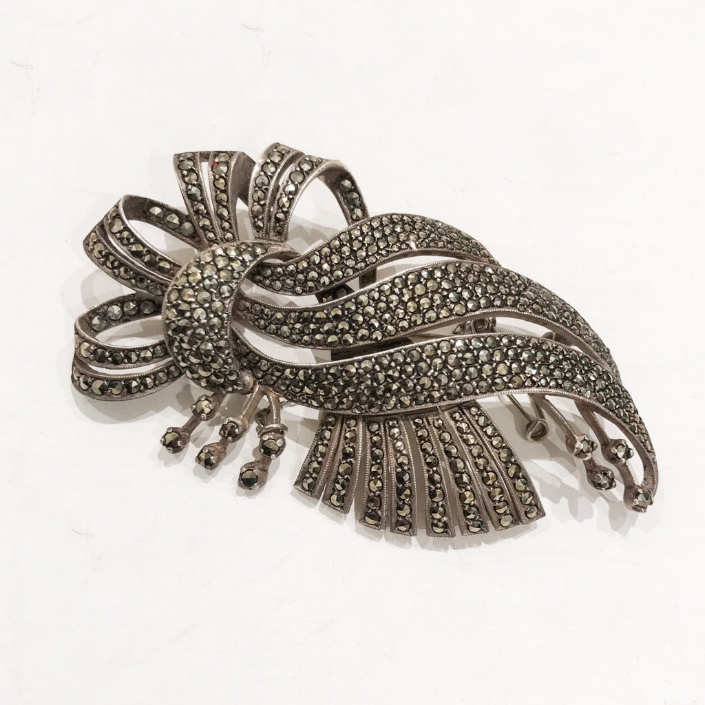 Vintage on sale silver brooches