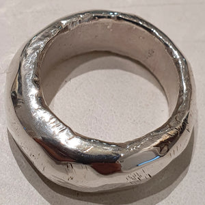 HQM Sterling Silver 'Belle' Ring