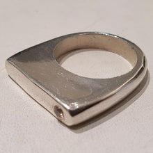 Load image into Gallery viewer, HQM Sterling Silver & Clear Crystal 'Cate' Ring