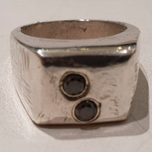 Load image into Gallery viewer, HQM Sterling Silver & Black Crystal 'Box' Ring