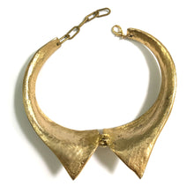 Load image into Gallery viewer, Rare Moschino Hammered Gold Collar Necklace