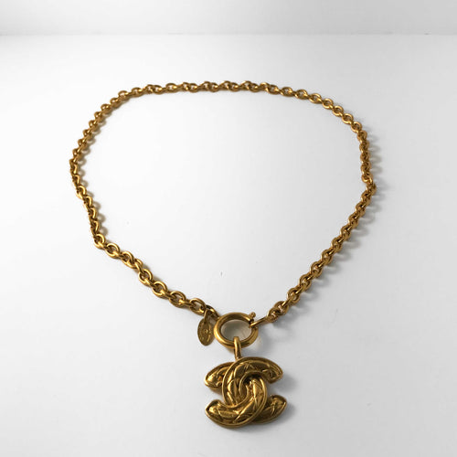 Chanel Vintage Gold Tone Necklace With 'CC Logo' Pendant