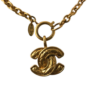 Chanel Vintage Gold Tone Necklace With 'CC Logo' Pendant