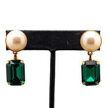 Load image into Gallery viewer, Harlequin Market Emerald Green Crystal Earrings With Faux Pearl (Pierced)