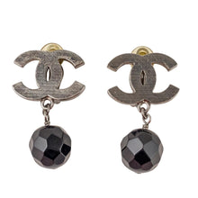 Load image into Gallery viewer, Signed Chanel &#39;CC&#39; Black Crystal Stone Earrings (Clip-On)