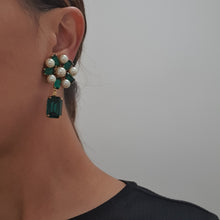Load image into Gallery viewer, Harlequin Market Austrian Forest Green Crystal Earrings With Faux Pearl (Clip-On)