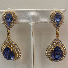 Load image into Gallery viewer, Harlequin Market Double Tear Drop Clear &amp; Light Amethyst Earring (Clip-On)