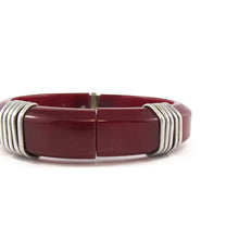 Load image into Gallery viewer, Vintage Bakelite and metal wired cuff c.1940&#39;s - Burgundy red