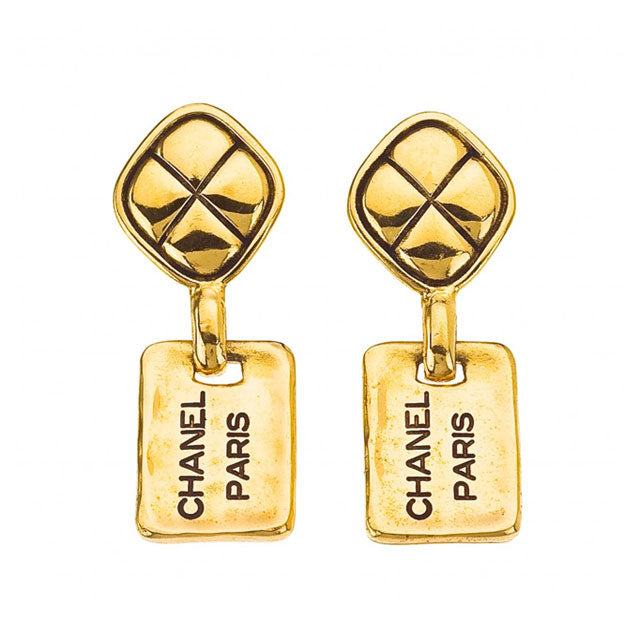 Chanel tag outlet earrings