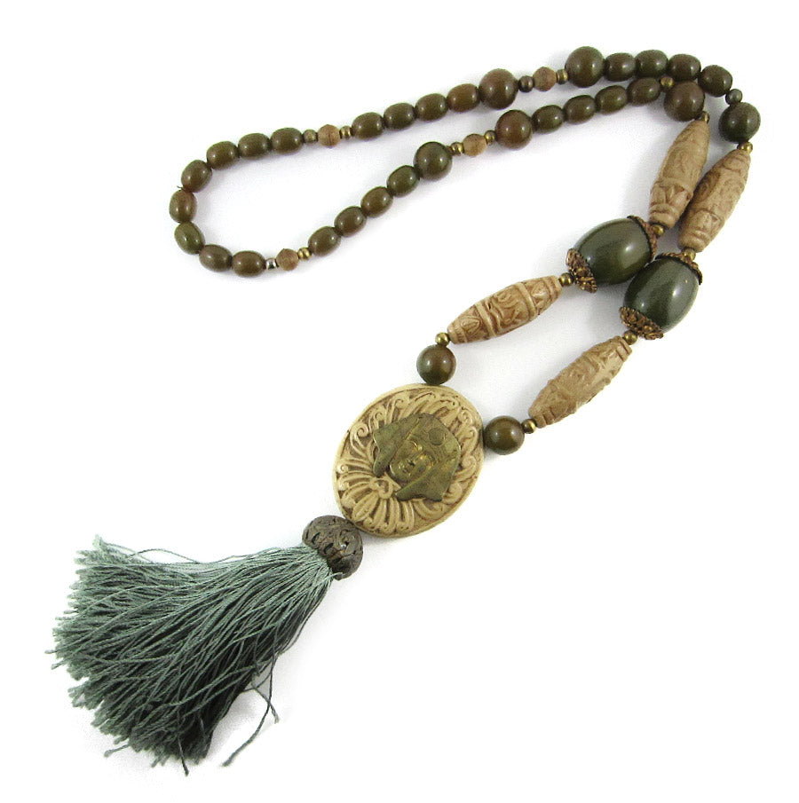 Vintage circa 1920's Galalith Necklace