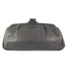 Load image into Gallery viewer, Vintage Signed &#39;Cui de sac&#39; Made in Italy Stoft Grey Naper Leather Clutch