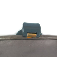 Load image into Gallery viewer, Vintage Signed &#39;Cui de sac&#39; Made in Italy Stoft Grey Naper Leather Clutch