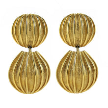 Load image into Gallery viewer, Stunning Double Circle Cut Out Vintage Gold Tone Earrings c. 1980&#39;s-( Clip-on Earrings)