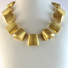 Load image into Gallery viewer, Signed Dalphine Nardin Paris Vintage Gold Tone Necklace