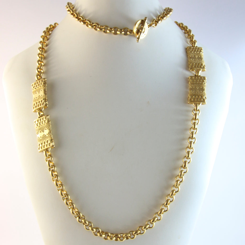'Omnia Vincit Amore' French Vintage Gold Chain Necklace