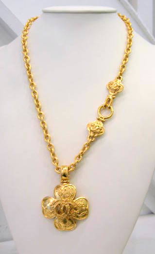 Chanel Pendant Necklace - Harlequin Market