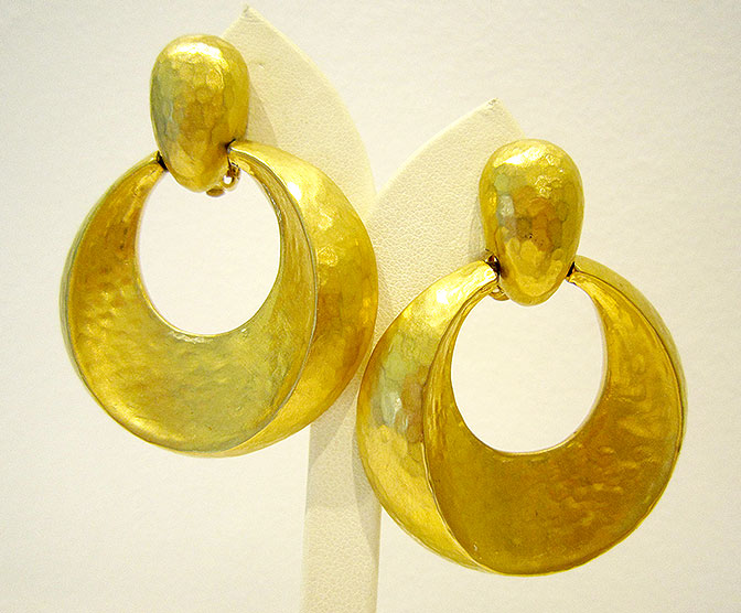 Matte Finish Circle Drop Earrings