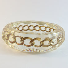 Load image into Gallery viewer, Vintage 1950s Faceted Lucite Bangle With Gold-Plated Chain