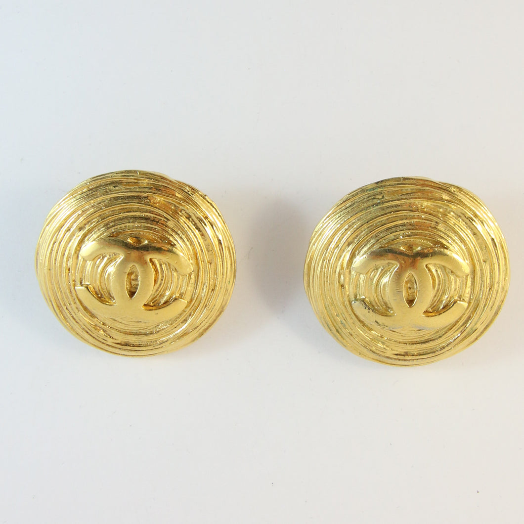 Signed Vintage Chanel Oversized Ribbed Earrings