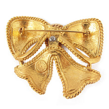 Load image into Gallery viewer, Vintage Signed &#39;Butler &amp; Wilson&#39; Brooch