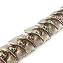 Load image into Gallery viewer, Vintage Unsigned Silver Tone Etched Ball Bracelet - USA c. 1950&#39;s