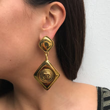 Load image into Gallery viewer, Stunning Vintage Chanel Teardrop Double CC Dangle Polished Gold Tone Earrings c. 1980s (Clip-on)