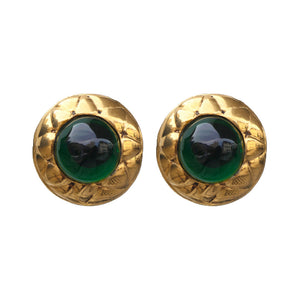 Vintage Chanel Emerald Green Gripoix & Polished Criss Cross Gold Tone Earrings c. 1980s (Clip-on)