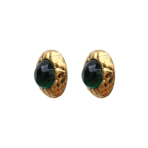 Vintage Chanel Emerald Green Gripoix & Polished Criss Cross Gold Tone Earrings c. 1980s (Clip-on)