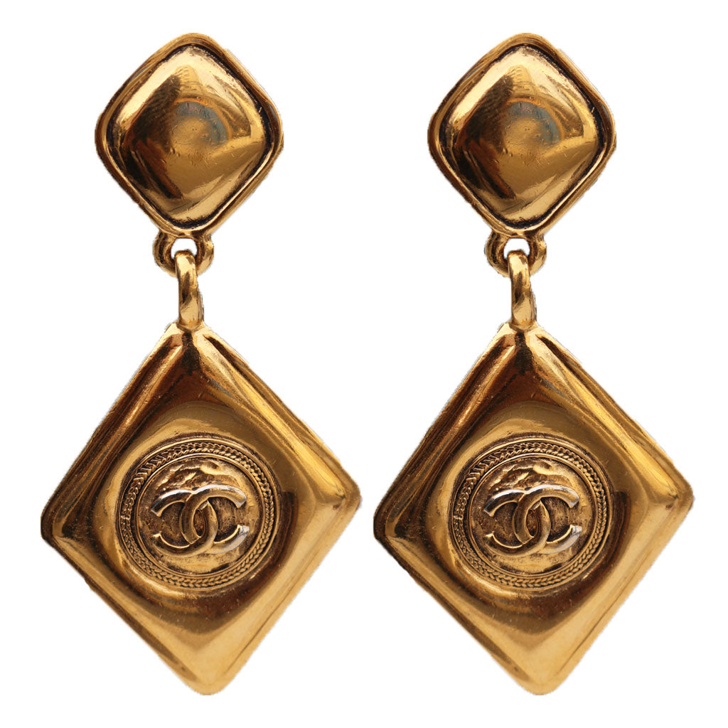 Stunning Vintage Chanel Teardrop Double CC Dangle Polished Gold Tone Earrings c. 1980s (Clip-on)