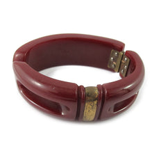Load image into Gallery viewer, Vintage Bakelite Clamper Bangle With Brass Inlay c.1940