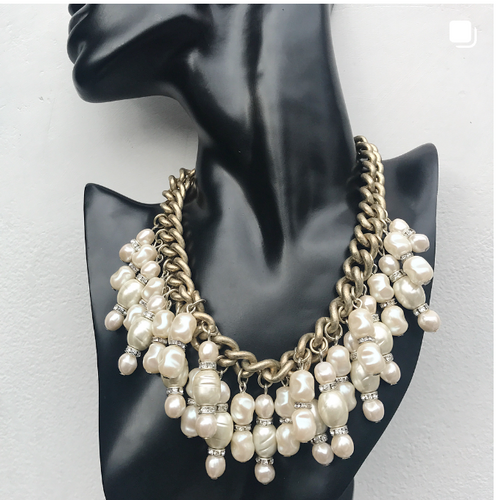 Vintage Faux Pearl Chunky Statement Necklace