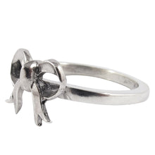 Load image into Gallery viewer, William Griffiths Sterling Silver Bow Stack Ring