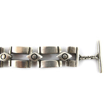 Load image into Gallery viewer, Vintage Sterling Silver Square Link Bar Bracelet