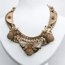 Load image into Gallery viewer, Ciner NY Gold Plated &amp; Clear Crystal Eyes Chunky Thick Chain Bee Necklace