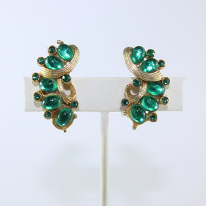 HQM Vintage Emerald Green & Silver Tone Signed 'Barcs' Earrings (Clip-On)