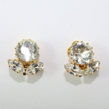 Load image into Gallery viewer, HQM Austrian Vintage Small Petal Stud Earrings (Clip-On)