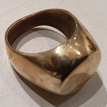 Load image into Gallery viewer, HQM Solid Bronze &#39;Bae&#39; Ring