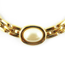 Load image into Gallery viewer, Vintage Signed &#39;Givenchy Paris&#39; Vintage Gold Plated Mabe Pearl Neckace