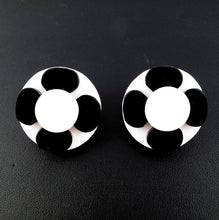 Load image into Gallery viewer, Harlequin Market - HQM Acrylic &quot;Pop Art&quot; Monochrome Flower Earrings