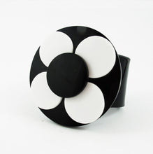 Load image into Gallery viewer, Harlequin Market - HQM Acrylic &quot;Pop Art&quot; Monochrome Flower Cuff