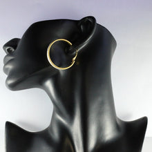 Load image into Gallery viewer, Vintage Gold Tone &amp; Silver Glitter Hoop Earrings (Pierced)