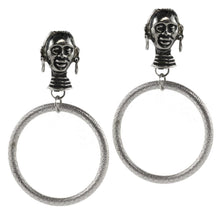 Load image into Gallery viewer, Vintage Unsigned Pewter Figural Tribal Dangling Hoop earrings (Clip-on)