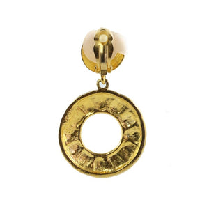 Vintage Unsigned Gold Tone Quilted Door Knocker Hoop Earrings (Clip-on)