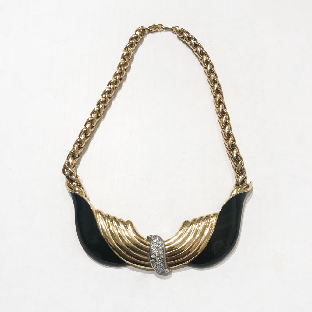 Large outlet c necklace