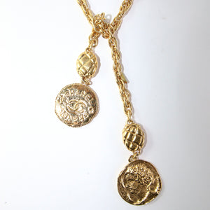 Signed Vintage Chanel Gold Plated Laurette Necklace