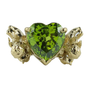 William Griffiths 18kt Gold Cherub Carrying Peridot Heart Ring